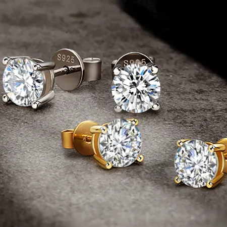 7.5MM Round Moissanite Stud Earrings