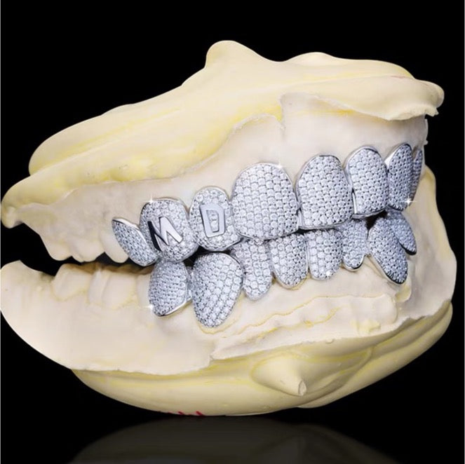 Custom letter moissanite grillz Side 2